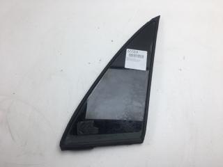 Форточка задняя правая Toyota Carina 1996