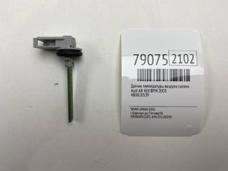 Фото запчасти датчик температуры воздуха салона Audi A8 2003 Б/У запчасть Запчасть датчик температуры воздуха салона Audi A8 2003
