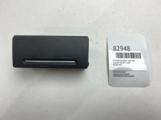 Пепельница двери задняя левая Audi A8 2005 Б/У Пепельница двери задняя левая Audi A8 2005