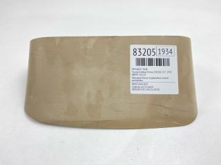Накладка правая Toyota Estima Emina 1993 Б/У Накладка правая Toyota Estima Emina 1993