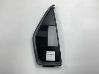 Форточка задняя правая Honda CR-V 2002