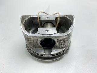 Поршень Cefiro 1997 PA32 VQ25DE