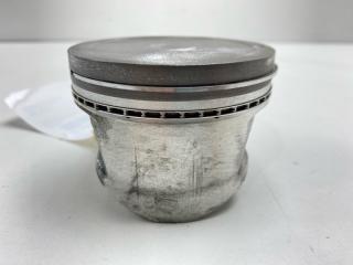 Поршень Cefiro 1997 PA32 VQ25DE