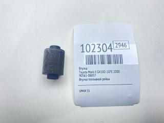 Втулка Toyota Mark II 2000