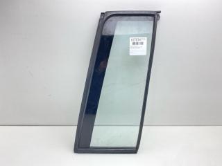 Форточка задняя правая Nissan Prairie 1990