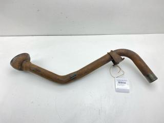 Горловина топливного бака Nissan Prairie 1990