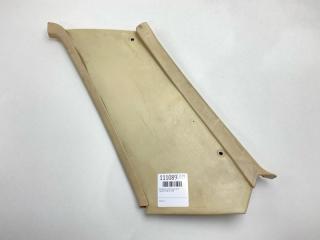 Накладка на стойку задняя правая Mazda 626 1980