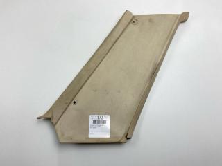 Накладка на стойку задняя левая Mazda 626 1980