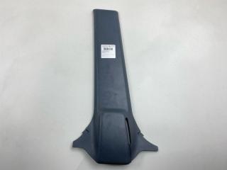 Накладка на стойку левая Mazda 626 1980