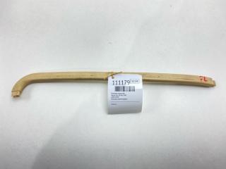 Накладка передняя левая Mazda 626 1980 Б/У Накладка передняя левая Mazda 626 1980