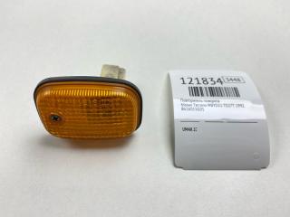 Повторитель поворота Nissan Terrano 1992