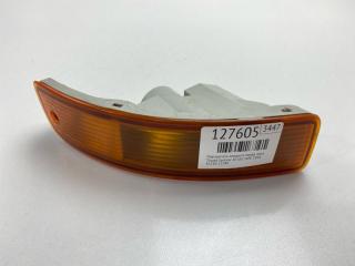 Повторитель поворота передний правый Toyota Sprinter 1994