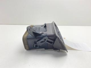 Дефлектор воздушный левый Toyota Sprinter AE100 5AFE