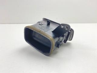 Дефлектор воздушный левый Sprinter 1994 AE100 5AFE