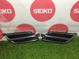 Запчасть решетка Nissan TINO