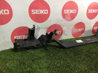 Планка под фары передняя Jaguar XJ X350 AJ34S 2 ракурс