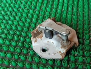 Петля 5-двери Toyota HIACE KDH200, KDH205 1NR, 2KD 2 ракурс