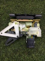 Замок 5-й двери V70 SW49  B5244S 