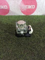 Блок abs Toyota ISIS ZGM10, ZGM11 2ZR, 3ZR 44510-44150 3 ракурс