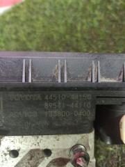 Блок abs Toyota ISIS ZGM10, ZGM11 2ZR, 3ZR 44510-44150 5 ракурс