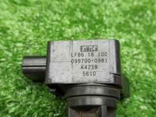 Катушка зажигания Mazda PREMACY CREW LF 099700-0981 3 ракурс