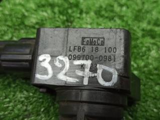Катушка зажигания Mazda PREMACY CREW LF 099700-0981 3 ракурс