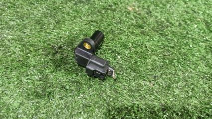 Датчик скорости Nissan LAFESTA B30, NB30 MR20 31935-1XF01 2 ракурс