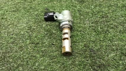 Клапан vvt-i Toyota MARK X GRX120, GRX121, GRX125 3GR, 4GR 15340-31020 1 ракурс