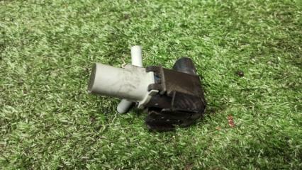 Вакуумный клапан Toyota ISIS ZNM10 1ZZ 90910-12257 2 ракурс