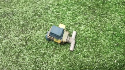 Вакуумный клапан Toyota bB NCP30, NCP31, NCP35 2NZ, 1NZ 90910-12202 2 ракурс