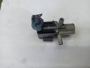 Вакуумный клапан Toyota ISIS ZNM10 1ZZ 90910-12257 3 ракурс