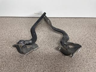 Запчасть петля капота Daihatsu BOON LUMINAS