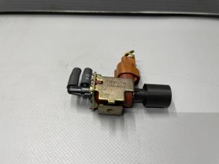 Вакуумный клапан Toyota MARK II, CRESTA, CHASER, ALTEZZA, CROWN GX100, GX105, GXE10, GXE15, GS151 1G 25860-46010 1 ракурс