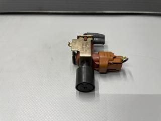 Вакуумный клапан Toyota MARK II, CRESTA, CHASER, ALTEZZA, CROWN GX100, GX105, GXE10, GXE15, GS151 1G 25860-46010 2 ракурс