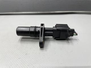 Датчик скорости Nissan WINGROAD Y12 HR15 31935-1XF01 2 ракурс