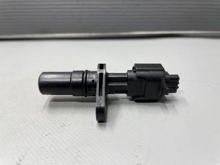 Датчик скорости Nissan WINGROAD Y12 HR15 31935-1XF01 2 ракурс