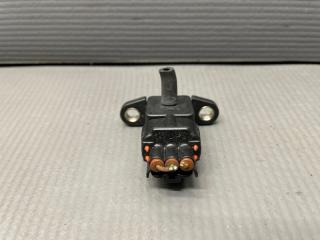 Map-сенсор Toyota NOAH AZR60 1AZ 89421-20190 3 ракурс