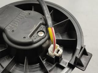 Мотор печки Nissan JUKE YF15 HR15 27226-1FC0B, 27226-1KL0A, 27226-1KM0A 3 ракурс