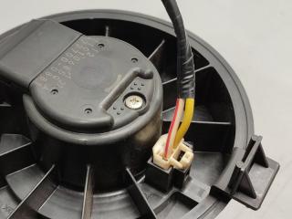 Мотор печки Nissan JUKE YF15 HR15 27226-1FC0B, 27226-1KL0A, 27226-1KM0A 3 ракурс
