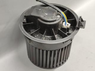 Мотор печки Nissan JUKE YF15 HR15 27226-1FC0B, 27226-1KL0A, 27226-1KM0A 1 ракурс