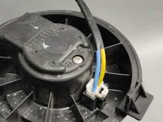Мотор печки Nissan JUKE YF15 HR15 27226-1FC0B, 27226-1KL0A, 27226-1KM0A 3 ракурс