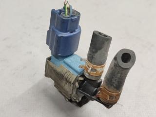 Вакуумный клапан Nissan TINO V10, HV10 QG18 14930AH100, FDBD100 2 ракурс Вакуумный клапан Nissan TINO V10, HV10 QG18 14930AH100, FDBD100 2 ракурс