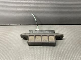 Кнопка открывания багажника Toyota PRIUS ZVW30 2ZR 8484028030 2 ракурс