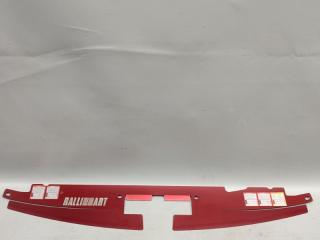 Накладка радиатора Mitsubishi OUTLANDER