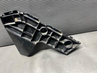 Крепление бампера левое переднее Toyota VOXY ZRR70, ZZR75 3ZR 52116-28160 3 ракурс