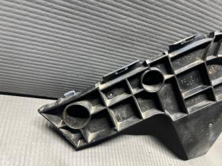 Крепление бампера правое переднее Toyota VOXY ZRR70, ZRR75 3ZR 52115-28160 3 ракурс