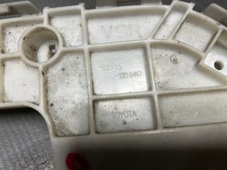 Крепление бампера правое переднее Toyota VOXY ZRR70 3ZR 52115-28140 4 ракурс