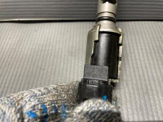 Клапан vvt-i Toyota CALDINA AZT241 1AZ 15330-28020 3 ракурс