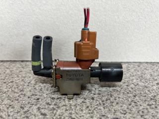 Вакуумный клапан Toyota MARK II, CRESTA, CHASER, ALTEZZA, CROWN GX100, GX105, GXE10, GXE15, GS151 1G 25860-46010 1 ракурс