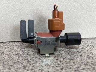 Вакуумный клапан Toyota MARK II, CRESTA, CHASER, ALTEZZA, CROWN GX100, GX105, GXE10, GXE15, GS151 1G 25860-46010 1 ракурс